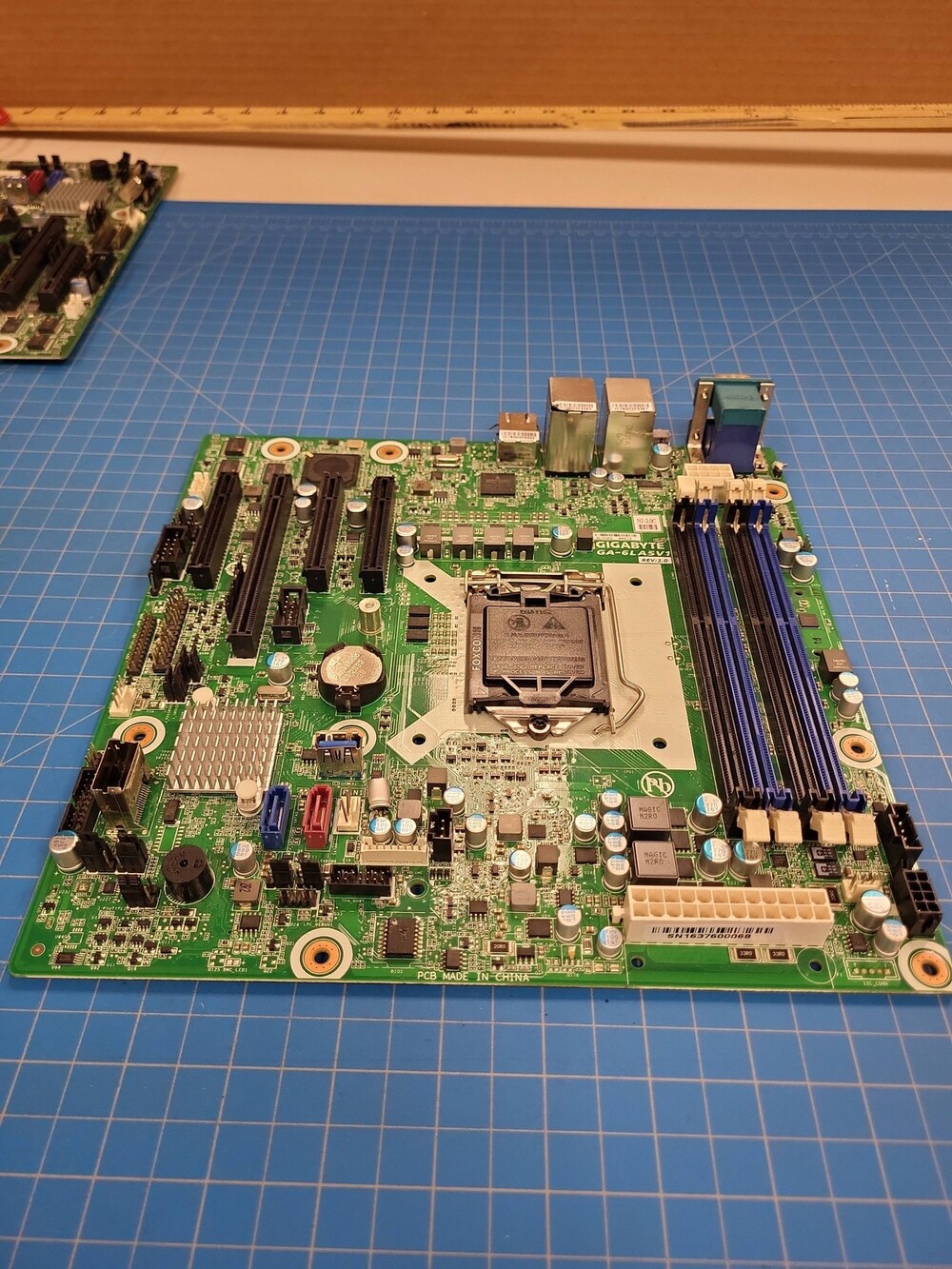 Gigabyte GA-6LASV1 REV 1.0 Server Motherboard LGA 1155 Socket Intel C204 Chipset